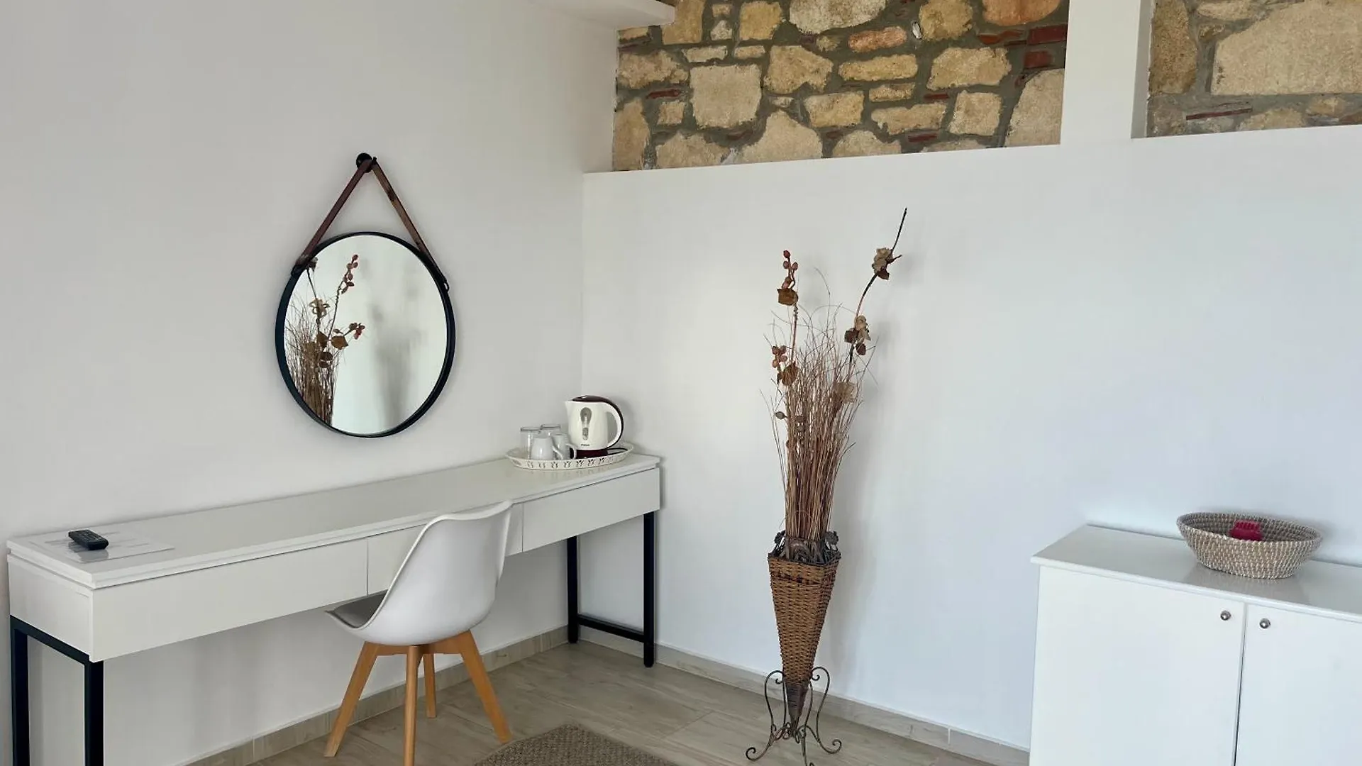 The Beach House - Apartments & Studios (Adults Only) Áfitos 4*,