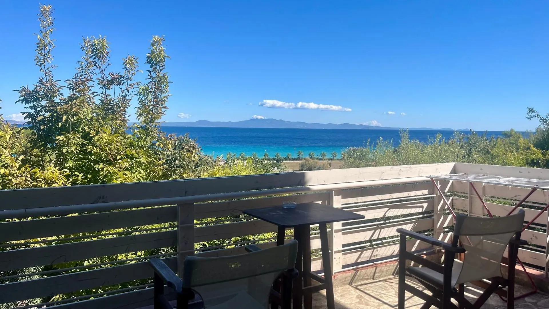 The Beach House - Apartments & Studios (Adults Only) Áfitos 4*,  Griechenland