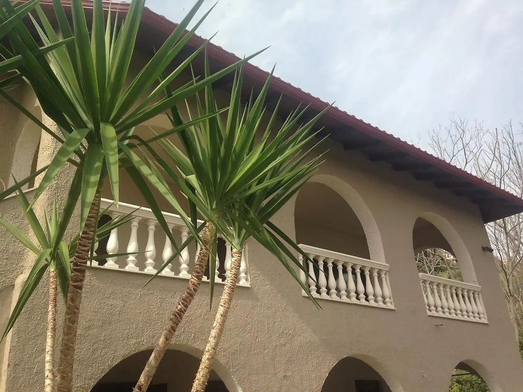 The Beach House - Apartments & Studios (Adults Only) Áfitos Grécia
